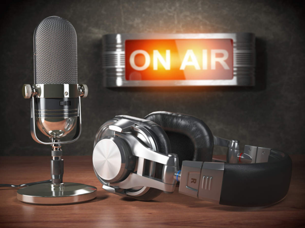 jan-ki-baat-radio-is-discussing-sexual-harassment-theatre-queer-identities
